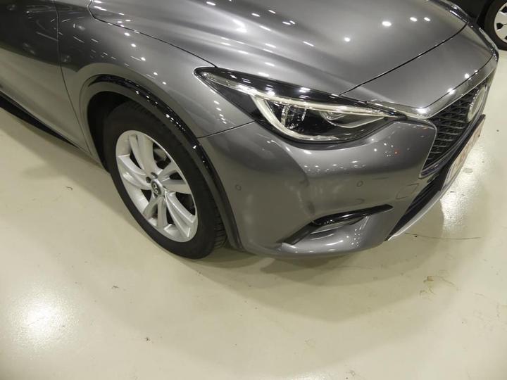 Photo 16 VIN: SJKDAAH15U1007012 - INFINITI Q30 