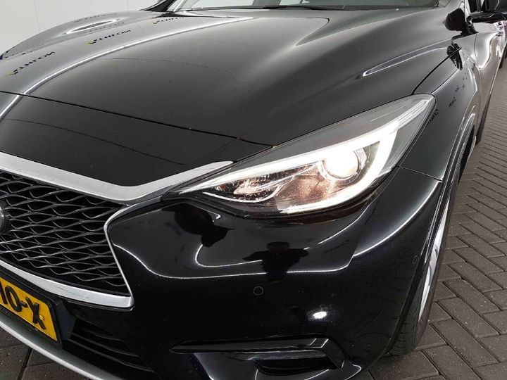 Photo 12 VIN: SJKDAAH15U1012462 - INFINITI Q30 