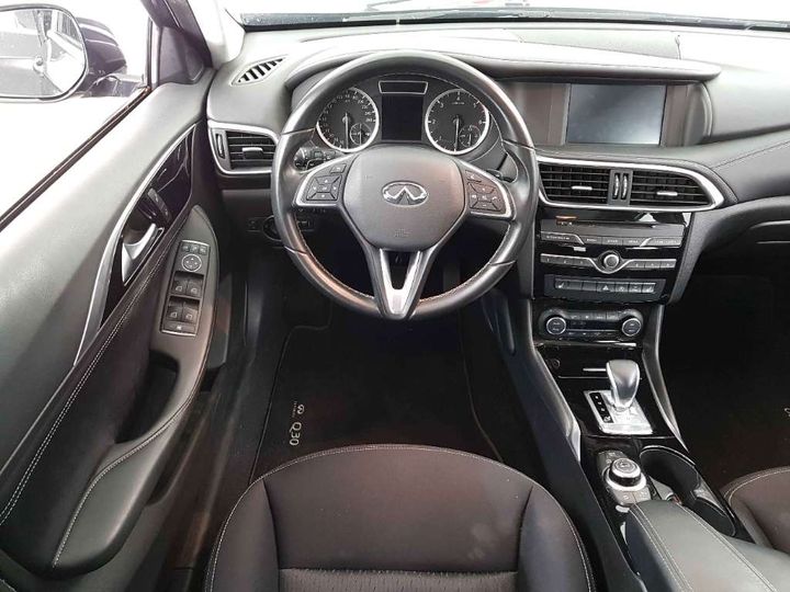 Photo 7 VIN: SJKDAAH15U1012462 - INFINITI Q30 