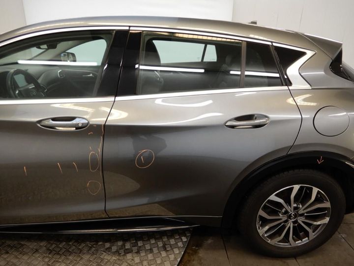 Photo 22 VIN: SJKDAAH15U1016683 - INFINITI Q30 