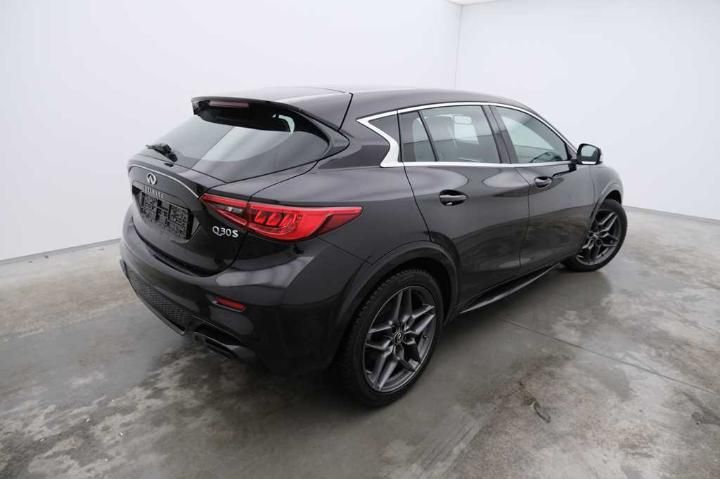 Photo 2 VIN: SJKDAAH15U1029669 - INFINITI Q30 