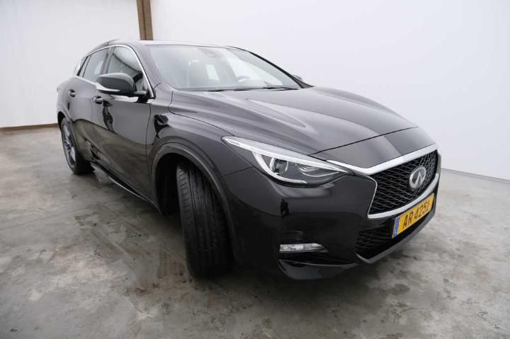 Photo 8 VIN: SJKDAAH15U1030205 - INFINITI Q30 