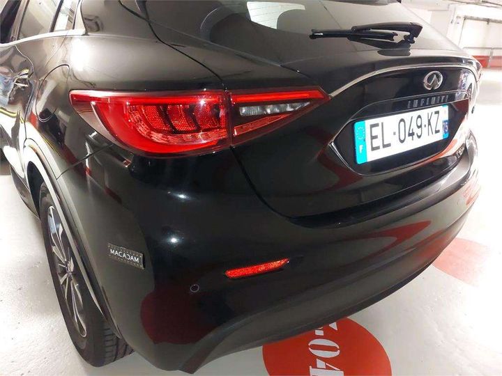 Photo 33 VIN: SJKDAAH15U1040922 - INFINITI Q30 