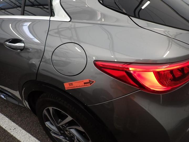 Photo 27 VIN: SJKDAAH15U1044261 - INFINITI Q30 