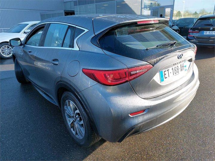 Photo 2 VIN: SJKDAAH15U1054455 - INFINITI Q30 