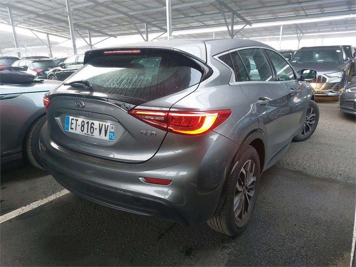 Photo 3 VIN: SJKDAAH15U1054781 - INFINITI Q30 