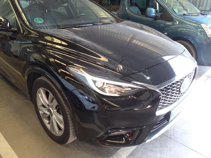 Photo 17 VIN: SJKDAAH15U1059659 - INFINITI Q30 