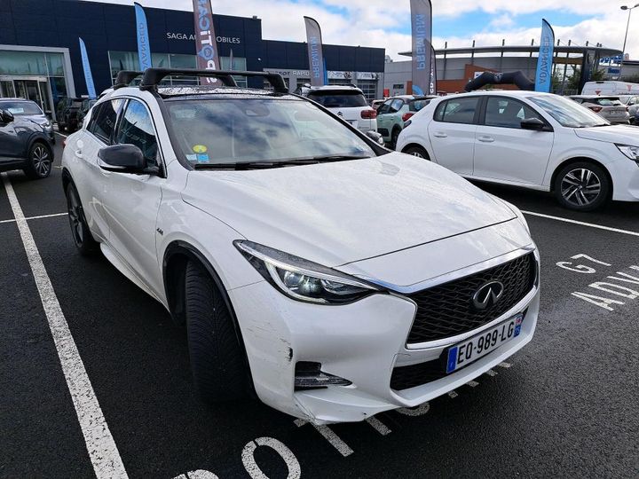 Photo 5 VIN: SJKDBAH15U1011217 - INFINITI Q30 