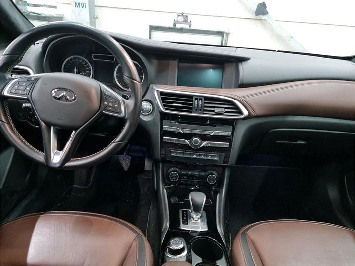 Photo 9 VIN: SJKDBNH15U1042555 - INFINITI QX30 