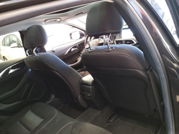 Photo 29 VIN: SJKDBNH15U2012837 - INFINITI QX30 