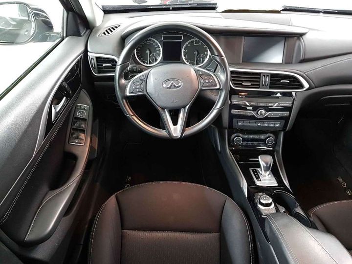 Photo 7 VIN: SJKDDAH15U1028296 - INFINITI Q30 