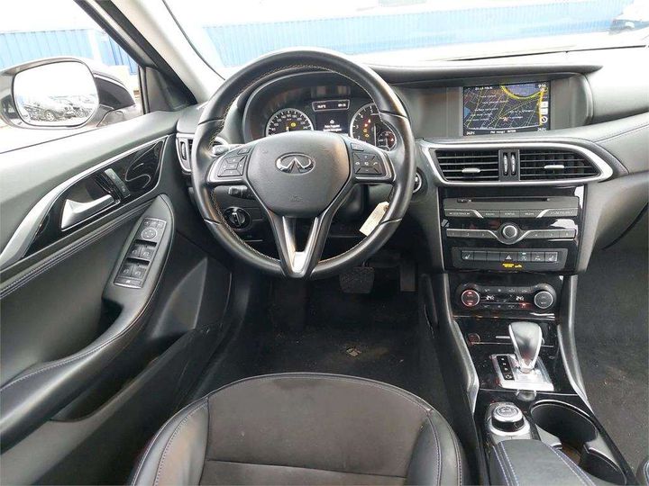 Photo 4 VIN: SJKDDAH15U1059327 - INFINITI Q30 