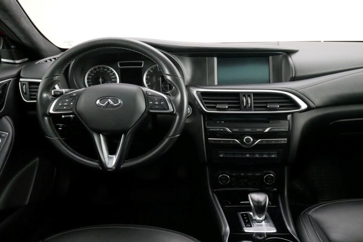 Photo 8 VIN: SJKDDAH15U2001544 - INFINITI Q30 