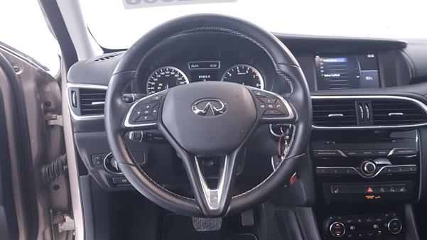 Photo 13 VIN: SJKDH5CP5HA033921 - INFINITI Q 30 