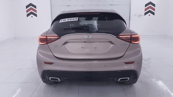 Photo 7 VIN: SJKDH5CP5HA033921 - INFINITI Q 30 