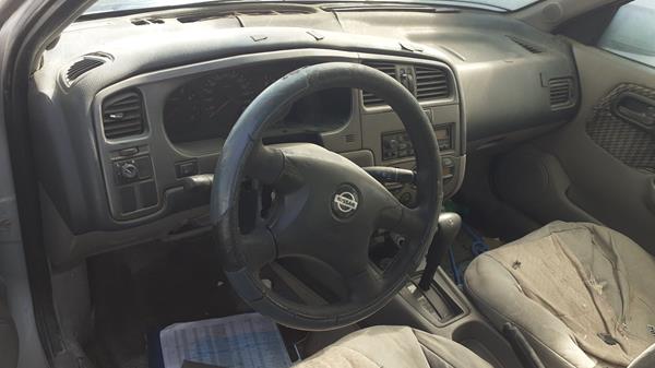 Photo 10 VIN: SJNCP11B51A570585 - NISSAN PRIMERA 