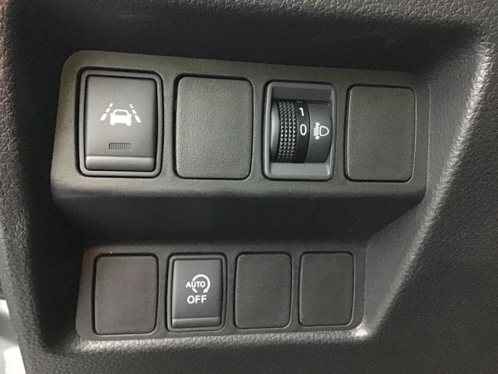 Photo 13 VIN: SJNFAAJ11U2090536 - NISSAN QASHQAI 