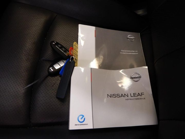 Photo 10 VIN: SJNFAAZE0U6029271 - NISSAN LEAF 