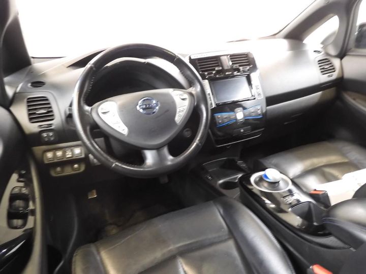 Photo 3 VIN: SJNFAAZE0U6037974 - NISSAN LEAF 