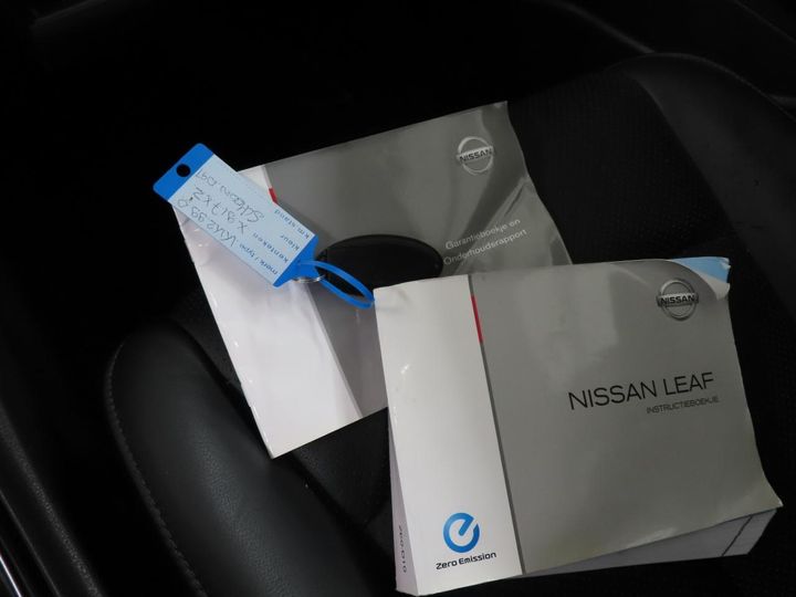 Photo 10 VIN: SJNFAAZE0U6053996 - NISSAN LEAF 