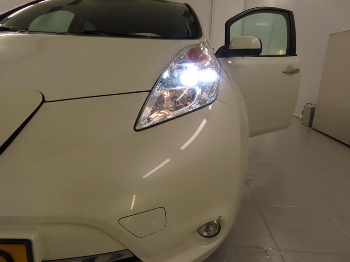 Photo 14 VIN: SJNFAAZE0U6053996 - NISSAN LEAF 