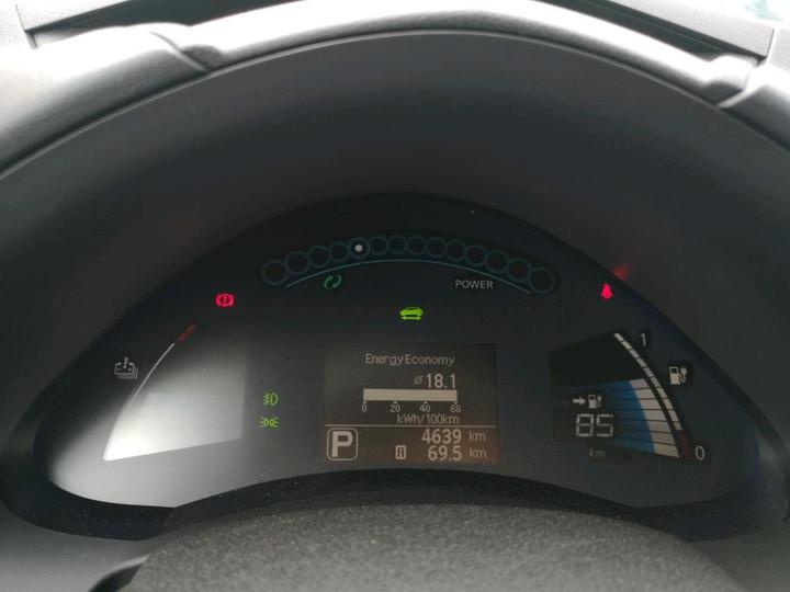 Photo 10 VIN: SJNFAAZE0U6058646 - NISSAN LEAF 