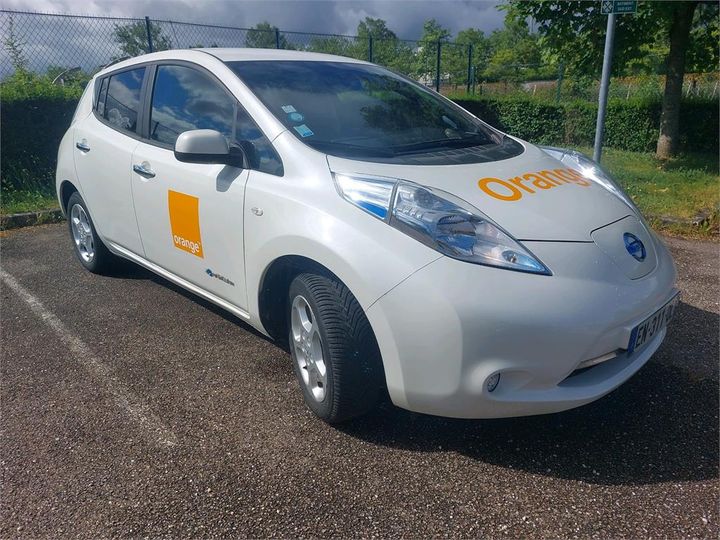 Photo 2 VIN: SJNFAAZE0U6070291 - NISSAN LEAF 