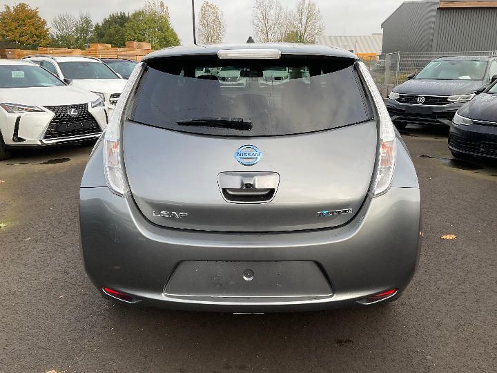 Photo 30 VIN: SJNFAAZE0U6072145 - NISSAN LEAF HATCHBACK 