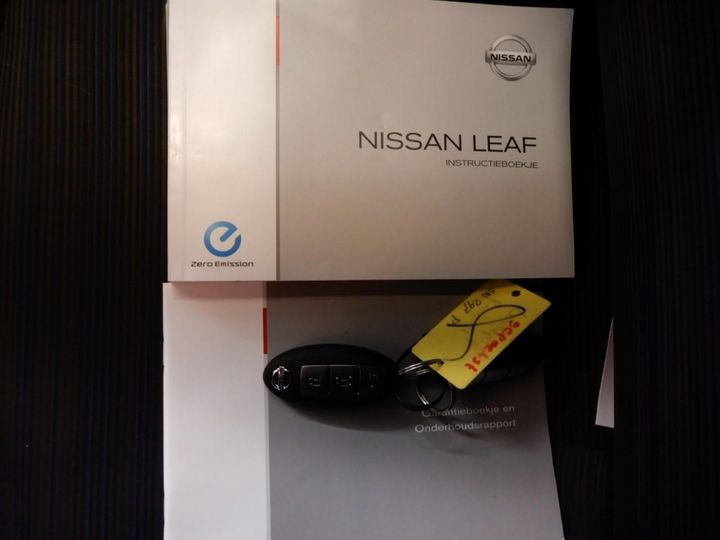 Photo 17 VIN: SJNFAAZE1U0013012 - NISSAN LEAF 