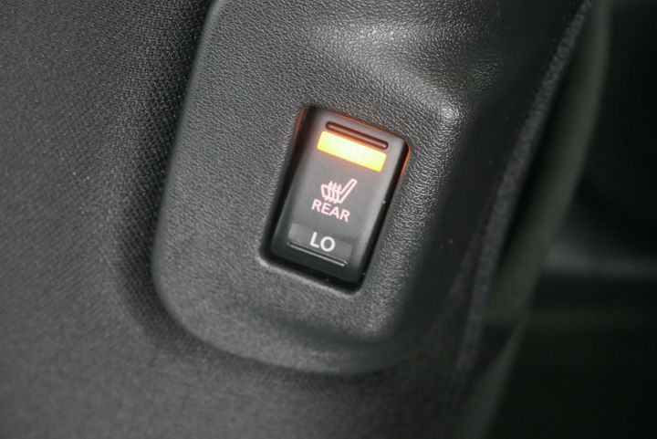 Photo 22 VIN: SJNFAAZE1U0013427 - NISSAN LEAF 