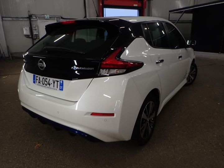 Photo 2 VIN: SJNFAAZE1U0020696 - NISSAN LEAF 2 