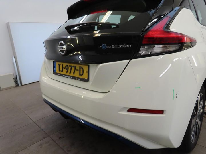 Photo 33 VIN: SJNFAAZE1U0025847 - NISSAN LEAF 