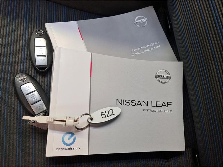 Photo 8 VIN: SJNFAAZE1U0026882 - NISSAN LEAF 