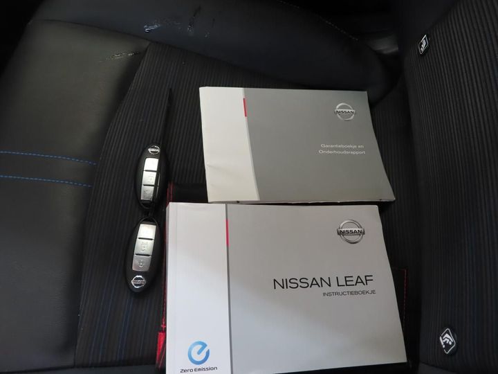 Photo 10 VIN: SJNFAAZE1U0030066 - NISSAN LEAF 