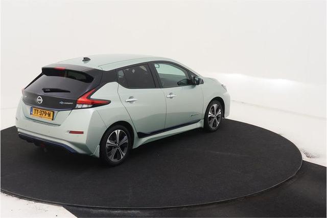 Photo 2 VIN: SJNFAAZE1U0033974 - NISSAN LEAF 