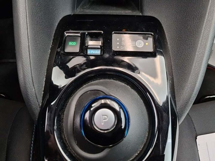 Photo 13 VIN: SJNFAAZE1U0036299 - NISSAN LEAF 