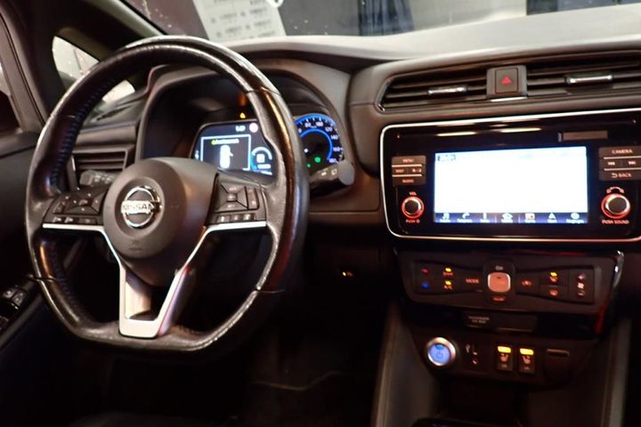 Photo 10 VIN: SJNFAAZE1U0037747 - NISSAN LEAF 2 