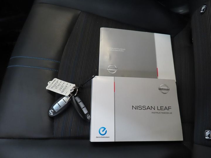 Photo 11 VIN: SJNFAAZE1U0038231 - NISSAN LEAF 