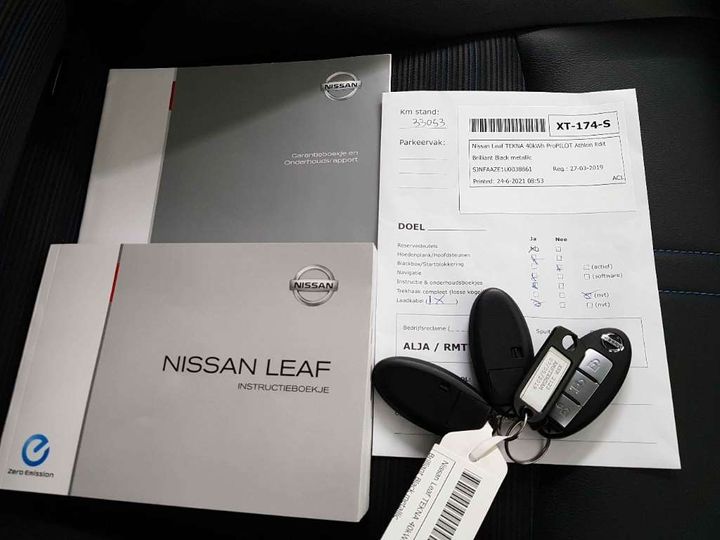 Photo 19 VIN: SJNFAAZE1U0038861 - NISSAN LEAF 