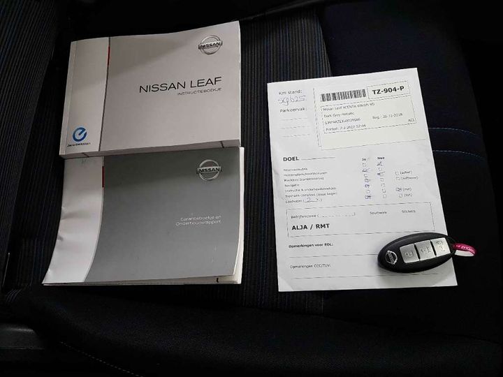 Photo 19 VIN: SJNFAAZE1U0039666 - NISSAN LEAF 