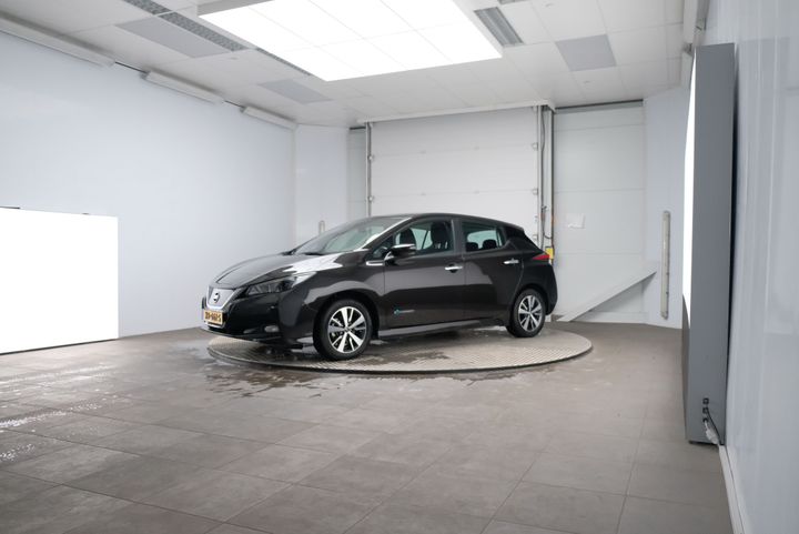 Photo 1 VIN: SJNFAAZE1U0041638 - NISSAN LEAF 