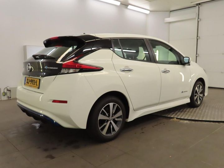 Photo 2 VIN: SJNFAAZE1U0043824 - NISSAN LEAF 