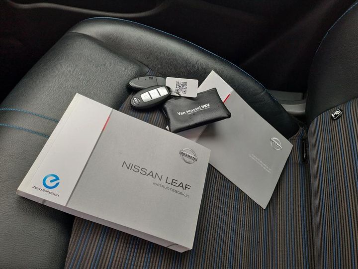 Photo 15 VIN: SJNFAAZE1U0049804 - NISSAN LEAF 