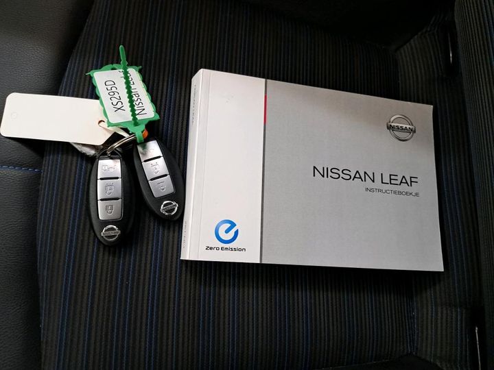 Photo 3 VIN: SJNFAAZE1U0050475 - NISSAN LEAF 