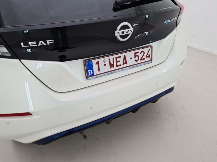 Photo 4 VIN: SJNFAAZE1U0059131 - NISSAN LEAF 