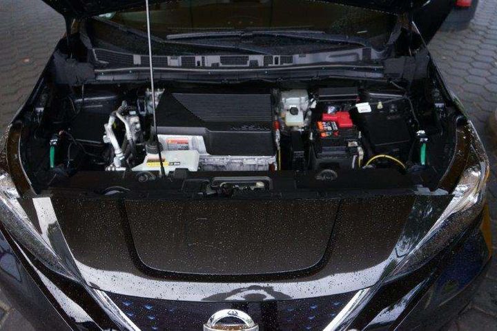 Photo 7 VIN: SJNFAAZE1U0060173 - NISSAN LEAF 