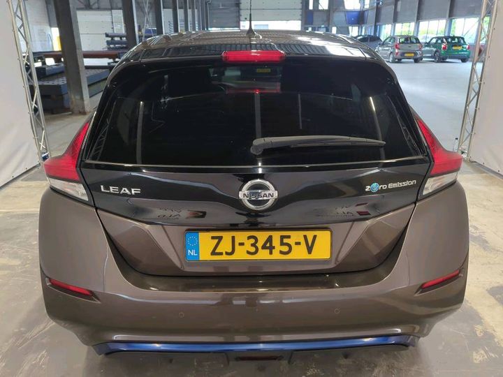 Photo 2 VIN: SJNFAAZE1U0062239 - NISSAN LEAF 