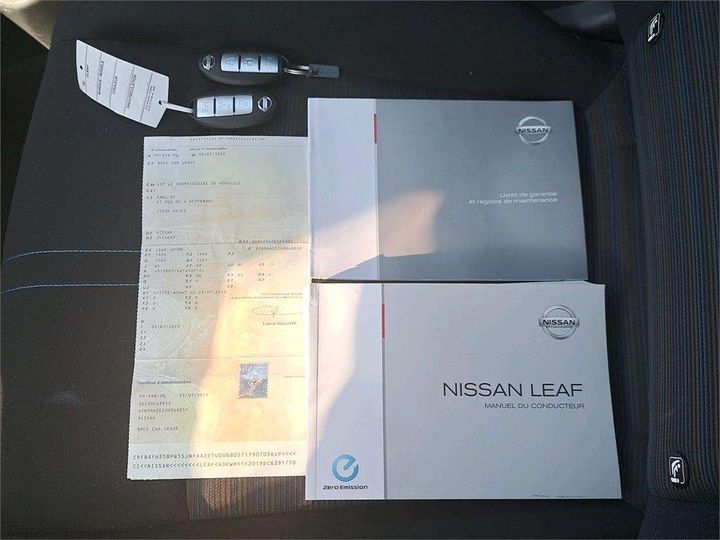 Photo 5 VIN: SJNFAAZE1U0068057 - NISSAN LEAF 