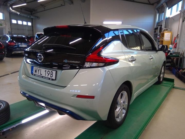 Photo 2 VIN: SJNFAAZE1U0077224 - NISSAN LEAF 