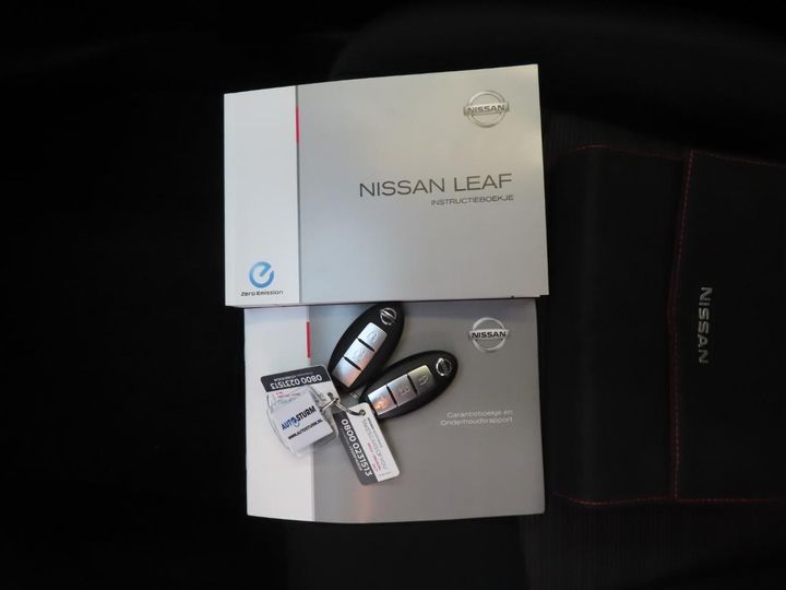 Photo 9 VIN: SJNFAAZE1U0086078 - NISSAN LEAF 